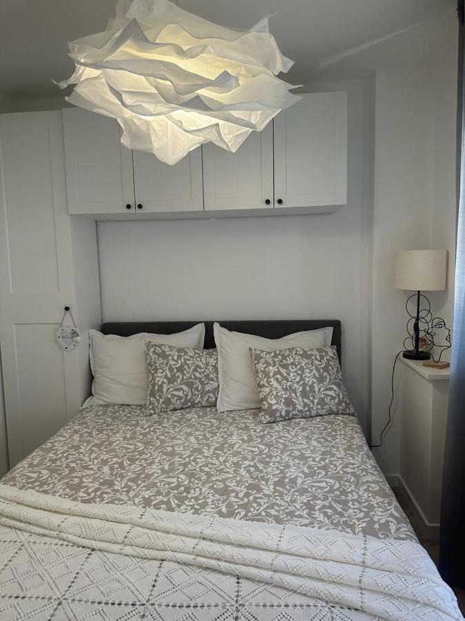 Lili Apartment *